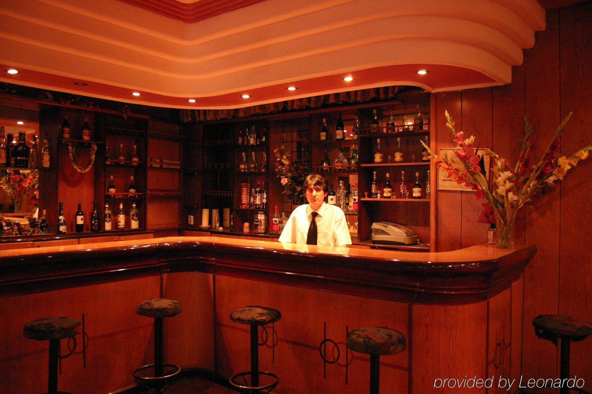Hotel Bristol Стамбул Экстерьер фото